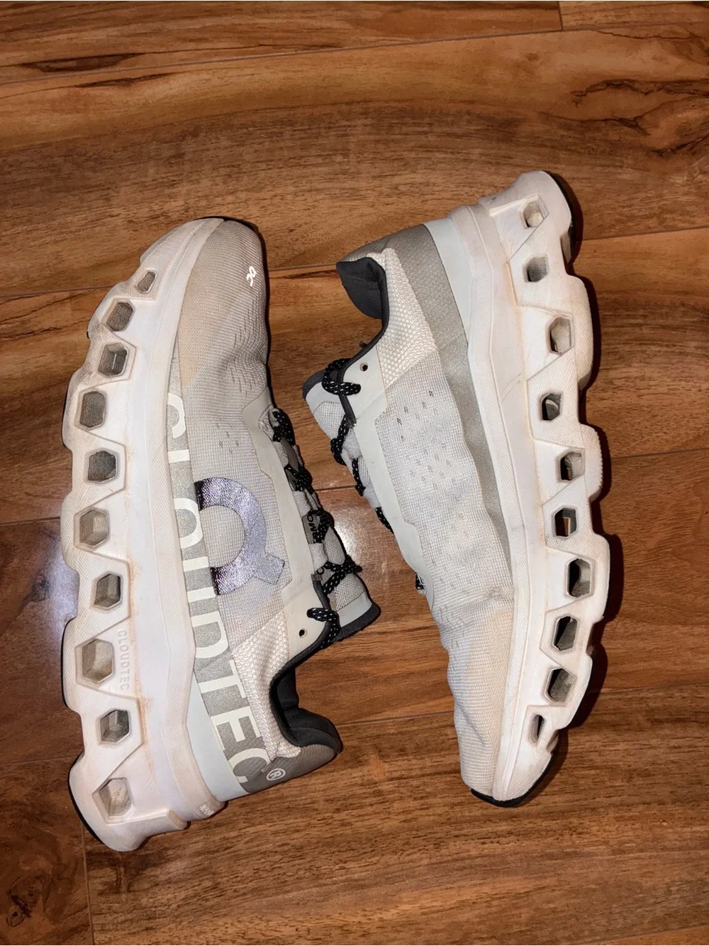 On Cloud Women’s Cloudmonster Athletic Shoe Sneakers, white/frost- size 11